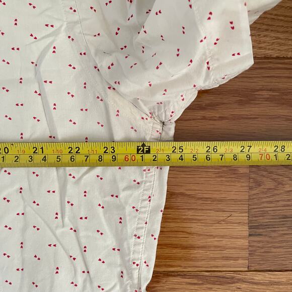 J. Crew Factory Mens Heart Print Short Sleeve Shirt XL Cream Red + Extra Buttons - Picture 6 of 7
